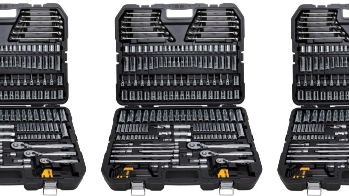 1728757580 dewalt mechanics tool kit amazon prime day deal.jpg