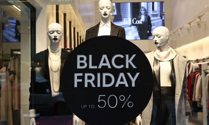 Black Frid 1593489 884f02b9 black friday.jpg