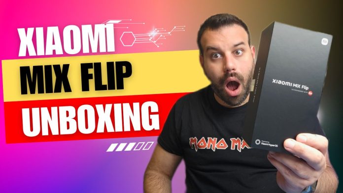 Xiaomi MIX Flip Unboxing.jpg