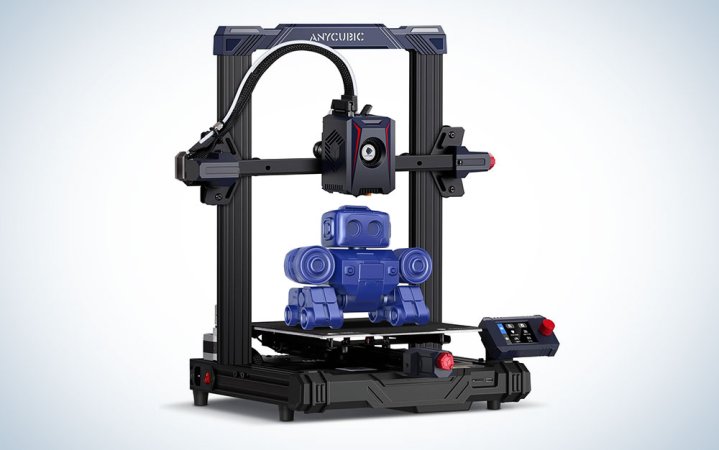   Ένας Anycubic kobra 2 neo 3D εκτυπωτής σε απλό φόντο