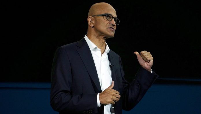 Ο CEO της Microsoft παίρνει αύξηση $30 εκ. μετά τις πρόσφατες απολύσεις